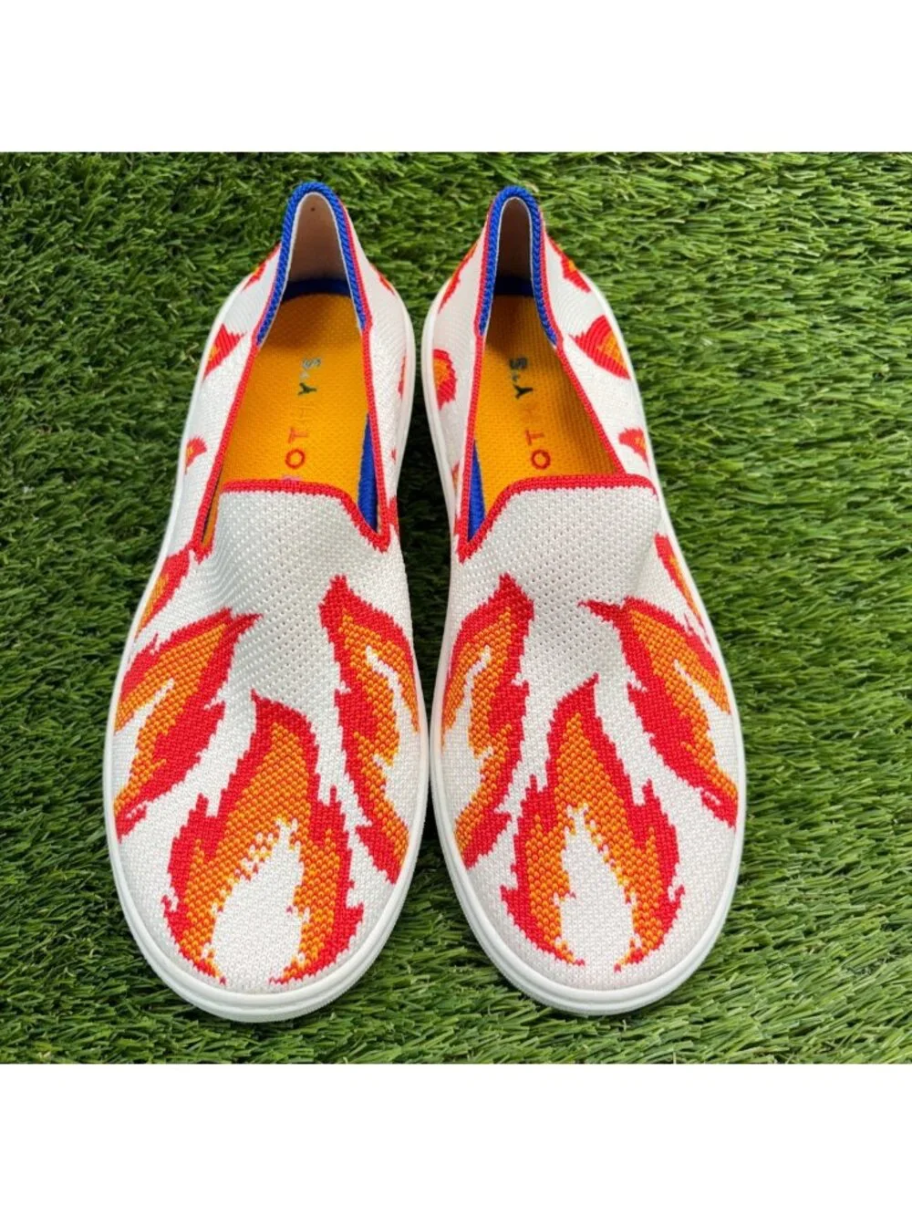 Rothy's The Kids Flame Fire Boys Size 3Y White Red Casual Slip On Flats Shoes